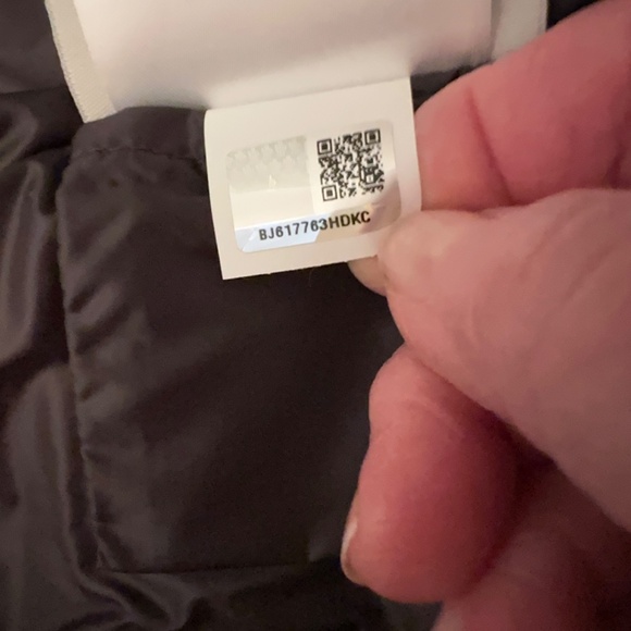 Authentic Moncler short jacket with Mink trim - Picture 11 of 13